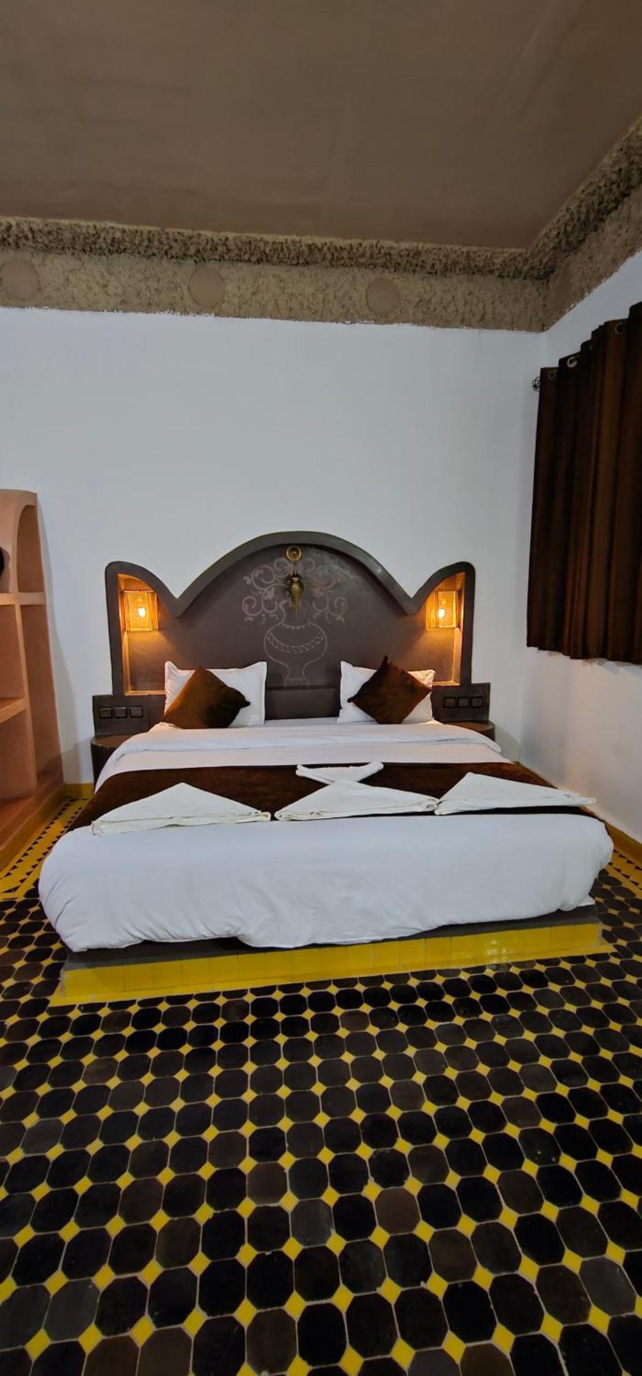 Traditional Riad Merzouga Dunes Exterior photo