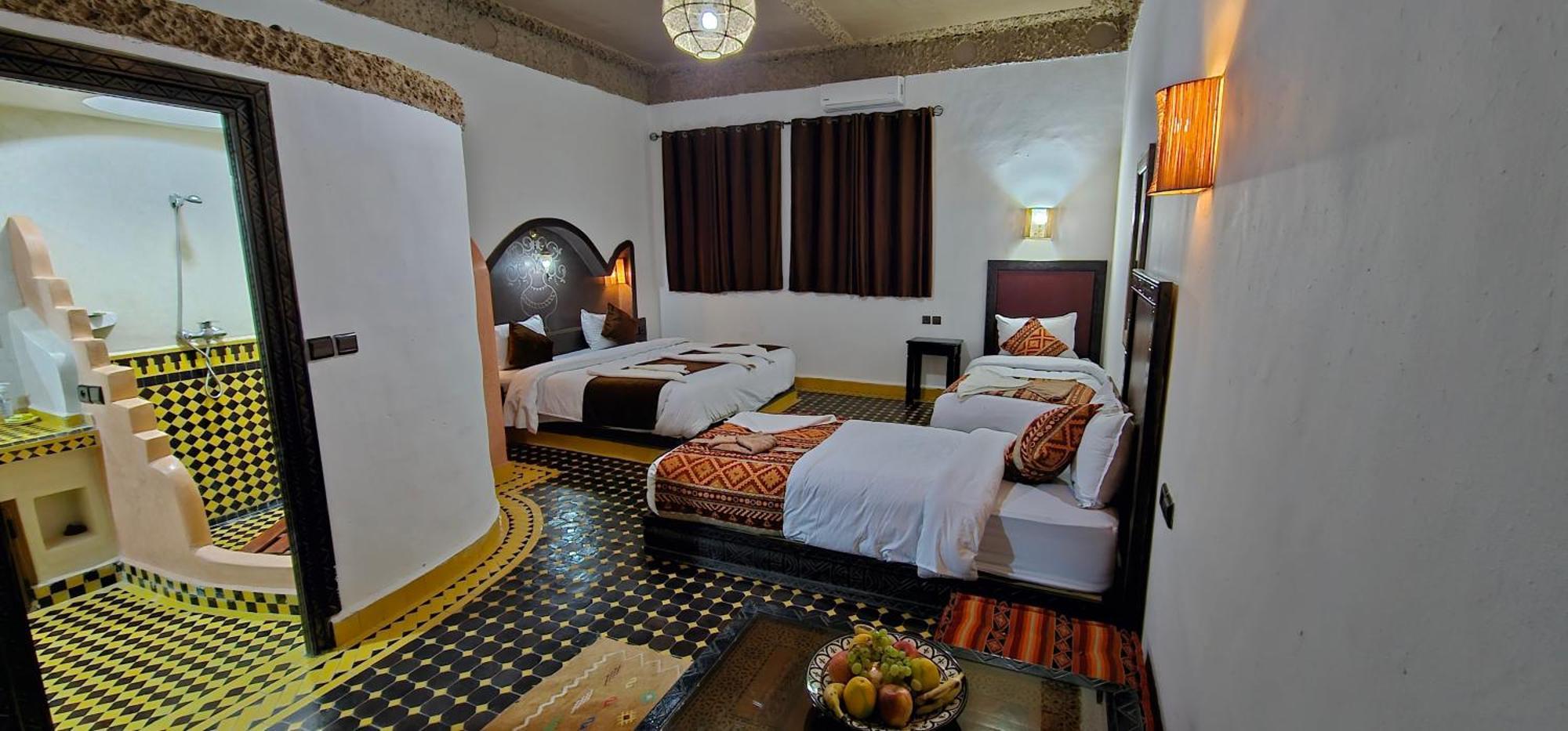 Traditional Riad Merzouga Dunes Exterior photo