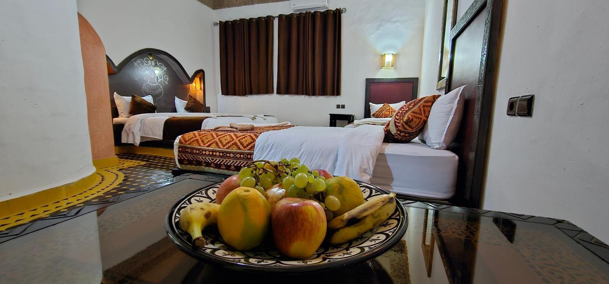 Traditional Riad Merzouga Dunes Exterior photo